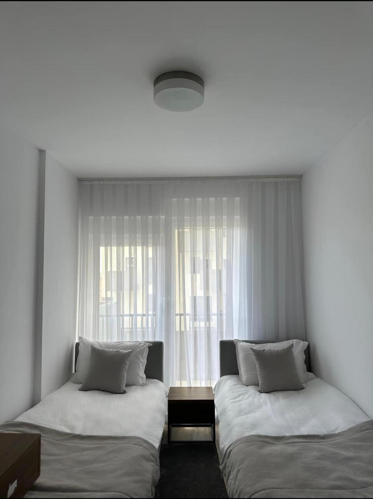 Airstay Pristina Exterior foto